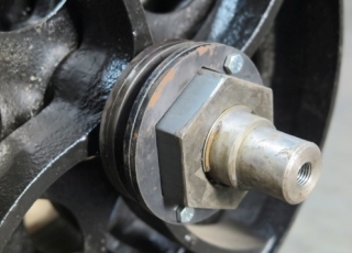 TitanLoc system ensures excellent axial tightening of casted rings on the shaft